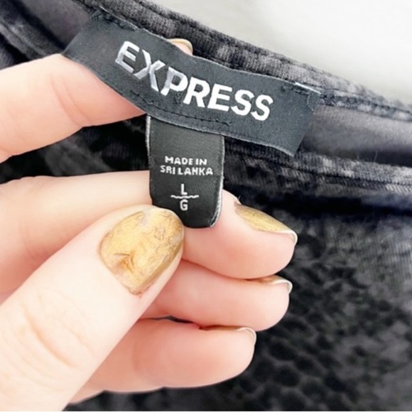 Express Women’s Snakeskin One Shoulder Bodycon Tight Formal Sexy Mini Dress - Picture 14 of 16